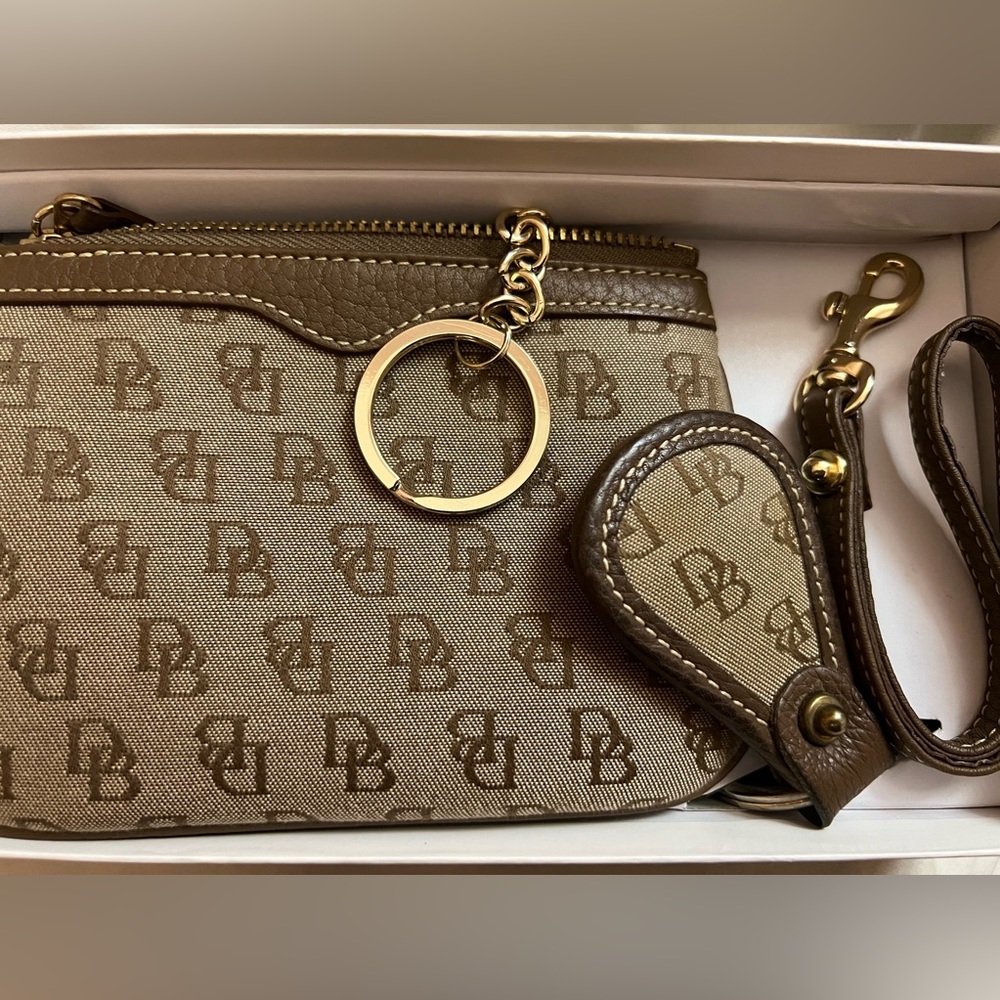 NIB Dooney and Bourke set, brown leather + canvas keychain and wristlet. Logo